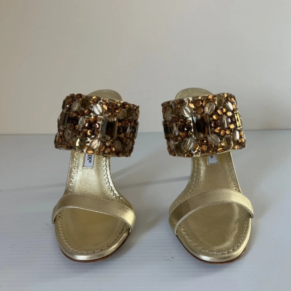 Manolo Blahnik DOGE 115 Jeweled Gold Mule Heeled Sandals size EU 36 US 5.5